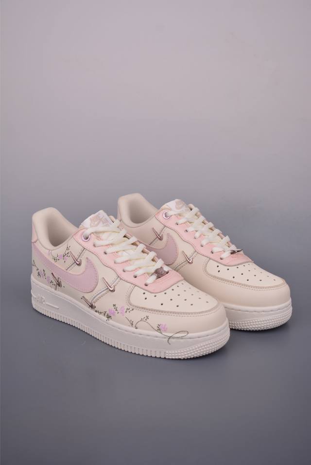 Nike Air Force 1 Low 浅粉樱花 原楦头原纸板 打造纯正空军版型 专注外贸渠道 全掌内置蜂窝气垫 原盒配件 原厂中底钢印、拉帮完美 官方货号: