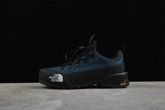 北面The North Face Glenclyffe广东大厂品质 面料采用进口磨砂牛皮 鞋底采用Vibram黄金大底 专门为鞋底设计的橡胶以出色的耐磨性 良好