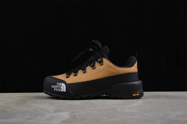 北面The North Face Glenclyffe广东大厂品质 面料采用进口磨砂牛皮 鞋底采用Vibram黄金大底 专门为鞋底设计的橡胶以出色的耐磨性 良好