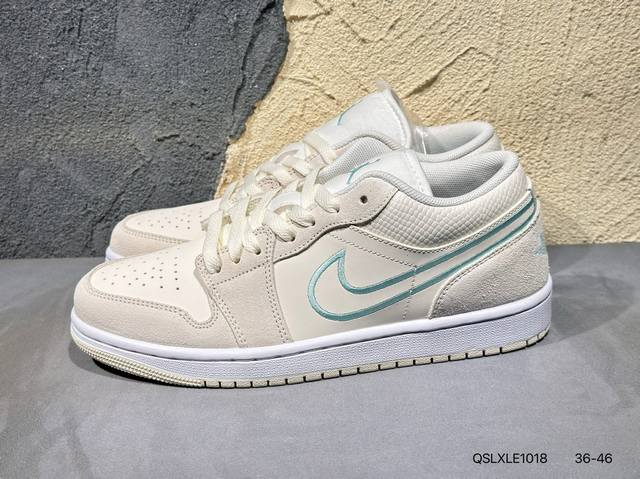 新品上市实拍 Air Jordan 1 Low 低帮 蓝柠檬 Aj1 乔丹1代 Aj1 乔1 低邦 蓝黄拼接 乔丹篮球鞋系列 鞋身采用蓝色皮革勾勒轮廓，明黄色注