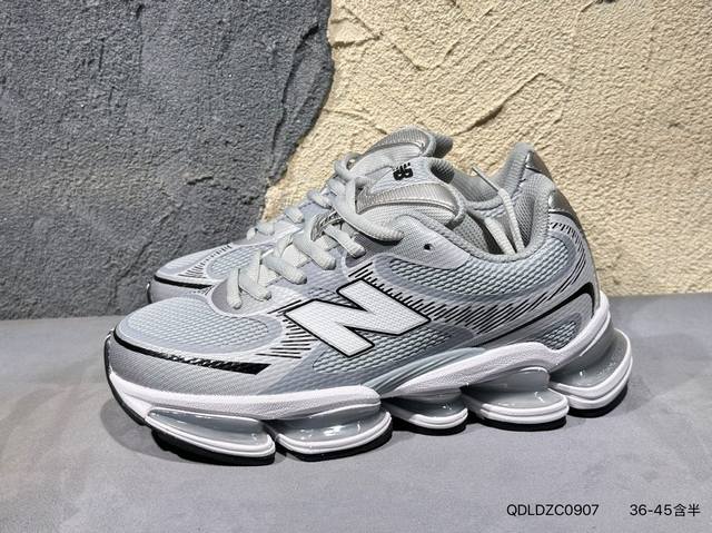 New Balance 0复古单品N经典的配色，沿袭了面世之初的经典科技，以Encap中底配以升级版N-Ergy缓震物料。M 0 Qdldzc0907