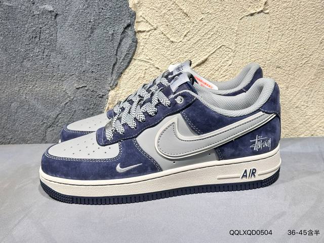 新品上市实拍 耐克Nike Air Force 7 空军一号低帮百搭休闲运动板鞋。柔软、弹性十足的缓震性能和出色的中底设计，横跨复古与现代的外型结合，造就出风靡