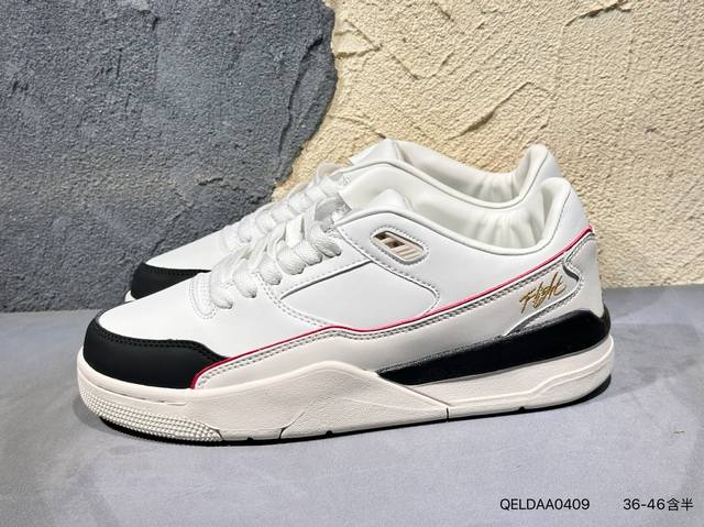 新品上市实拍 耐Nike Air Jordan 4 Retro Og 中帮 迈克尔 乔丹Aj4代乔4 复古休闲运动文化篮球鞋。秉承轻量化的速度型篮球鞋设计思想完
