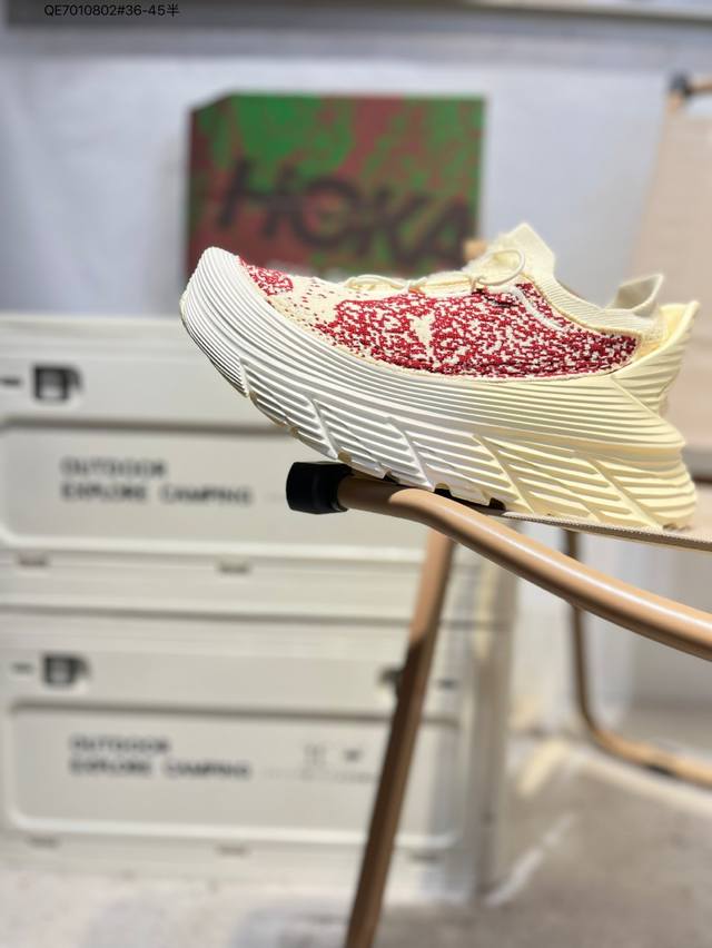Hoka One One Restore Tc Chukka 舒适 织物减震防滑透气低帮 休闲跑步鞋 货号:1169090 Qe7010802#36-45半