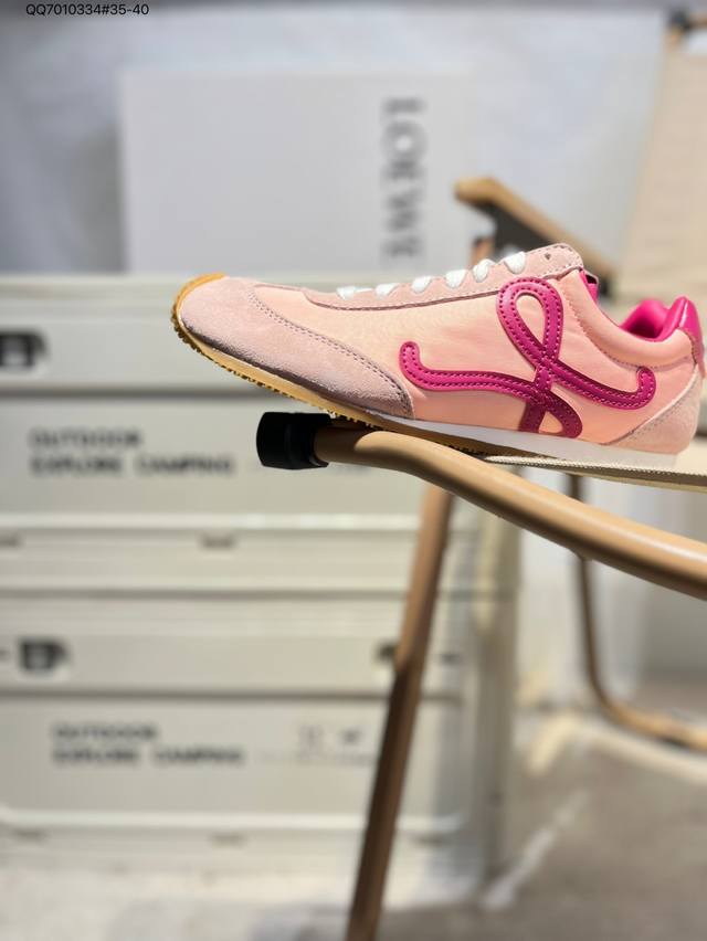 西班牙百年皮具奢华品牌 罗意威Loewe Ballet Runner 2.0 Sneakers 芭蕾舞2.0系列阿甘复古风德训薄底百搭休闲运动鞋Lbr2282X
