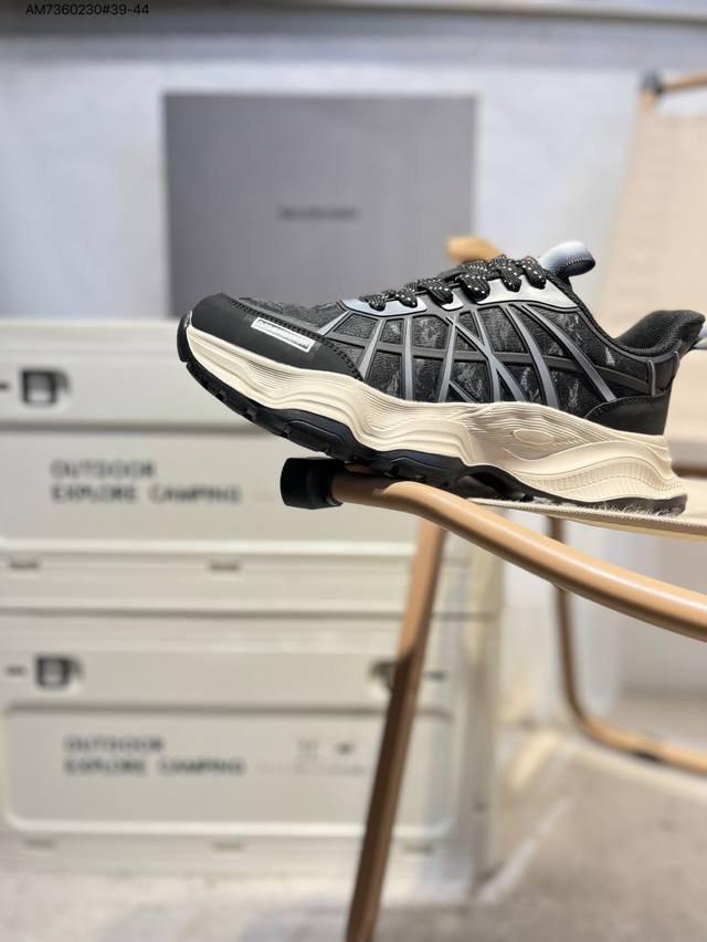巴黎世家Balenciaga Sneaker Rose Pink Black 运动休闲鞋系列 低帮潮流风百搭休闲运动鞋 广东品质原厂渠道原装订单 全套专柜包装物