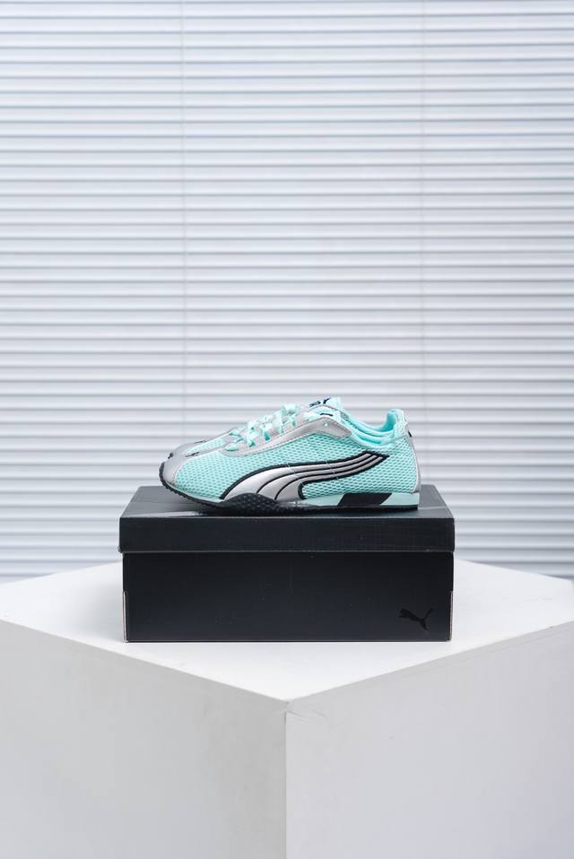 核心私 Puma H-Street 彪马薄底系列 复古运动休闲跑鞋 鞋面设计轻量透气 提供了舒适性和穿着感受 柔软内里材质 穿着更加舒适 橡胶鞋底提供持久的牵引