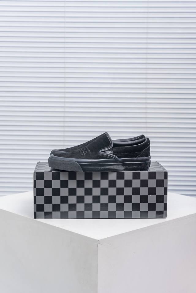 核心私 Neighborhood X Otw By Vans Classic Slip-On 98联名一脚蹬黑色 米色 迎来了Vans与Nbhd联名Otw鞋款的