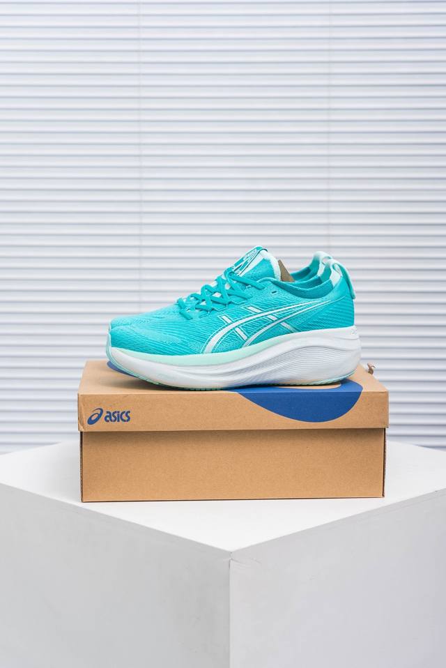 核心私 Asics Gel-Nimbus 27 复古单品 Asics 亚瑟士 是日本实业家鬼冢喜八郎创立的跑鞋运动品牌，名宇想法源自著名的拉丁谚语“Animas