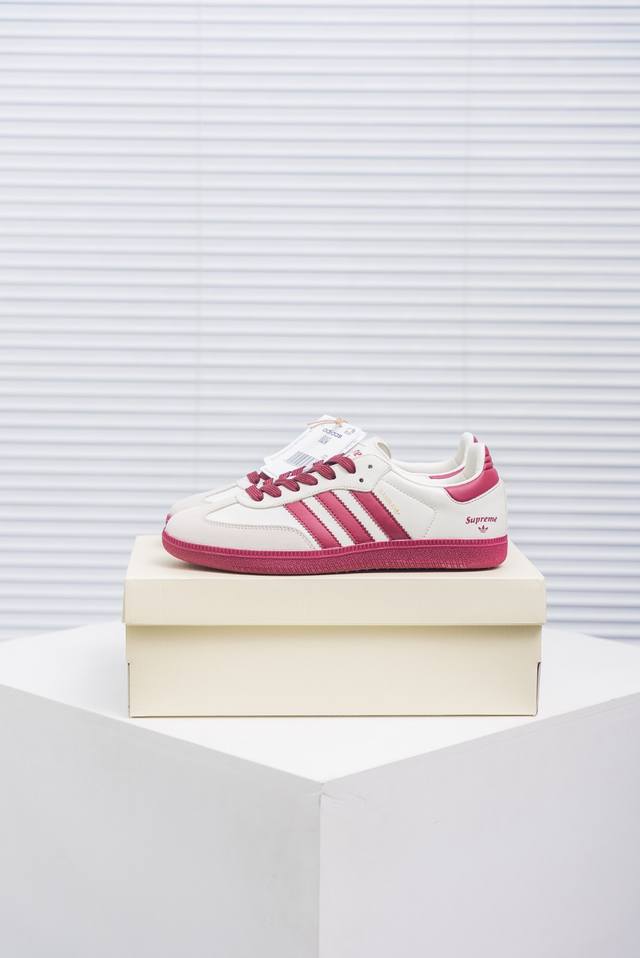 核心私 Adidas Samba Og 桑巴舞街头系列德训运动板鞋 采用固色翻毛皮组合牛剖革鞋面材质 外置正确3层组合围条加厚烟胶橡胶大底 货号：Gj75813