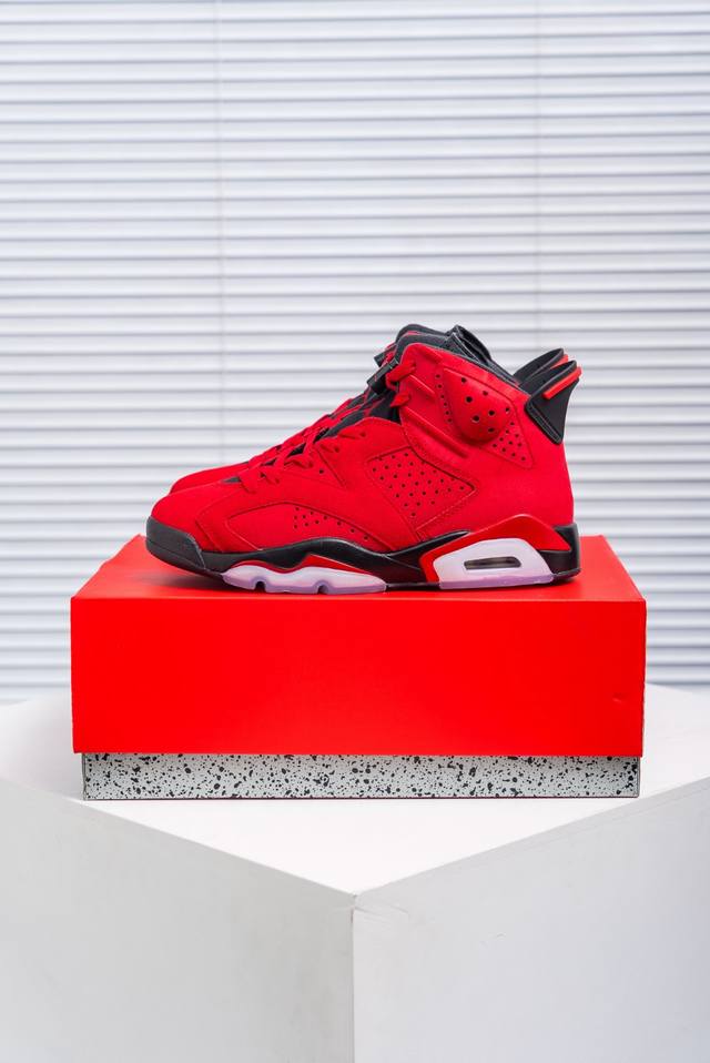 核心私 Air Jordan 6 Retro Aj6 乔丹6代 Aj6 乔6 高邦 乔丹篮球鞋系列 作为乔丹的第六双签名鞋，由于其冠军战靴的身份的加持，一直在鞋
