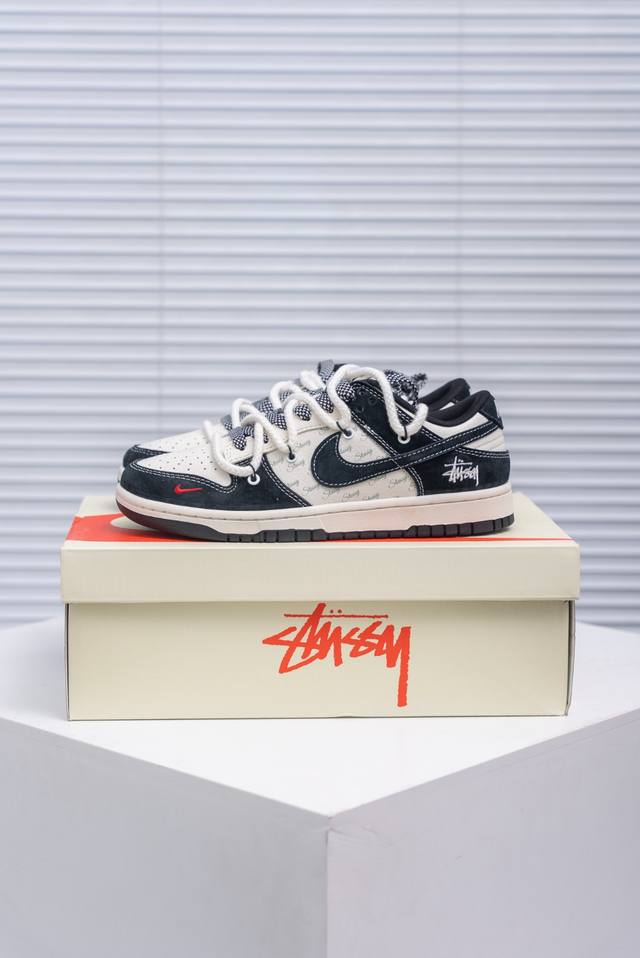 核心私 Nike Dunk 全套原楦原模倾力打造完美版型 独家原厂航空铝磨具打磨大底 鞋头坡度极致还原 无解鞋型 原盒原配 圈内天花板工艺 原厂冲刀 超高清洁度