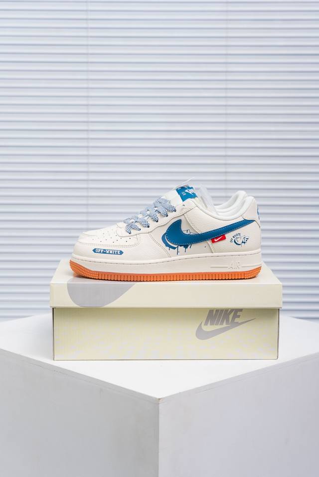 核心私 Air Force 1 原装级别 原楦头原纸板 打造纯正空军版型专注外贸渠道 全掌内置蜂窝气垫 原盒配件 原厂中底钢印、拉帮完美 货号：Qw5836 0
