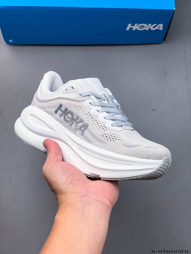 公司级！Hoka One One Bondi 9 余文乐同款 新款缓震跑鞋 万众期待的Bondi系列终于迎来了更新，作为Hoka缓震跑鞋的杠把子，Bondi缓震