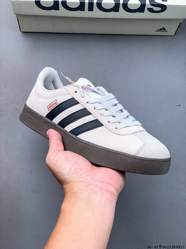 阿迪达斯Adidas Neo Vl Court 2.0 三叶草时尚潮流板鞋 T头 绒面麂皮防滑耐磨轻便低帮板鞋 整双鞋以传统的低帮呈现的清新造型 鞋头优先头层反