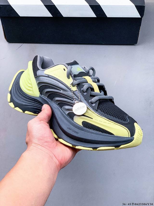公司级！Adidas Vento Xlg Mtw 复古休闲老爹鞋 官方同步上架 鞋面是透气网面和皮革拼接 脚感轻盈 不闷汗 每次穿着跑步都感觉脚底在自由呼吸 鞋