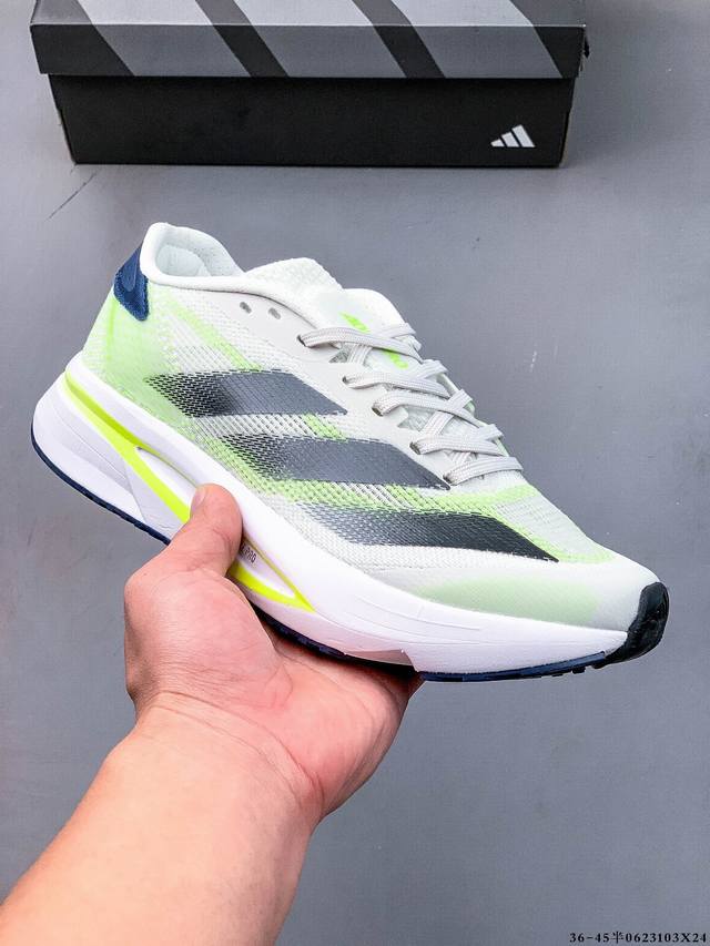 阿迪达斯 三叶草 Adidas Adizero Sl 透气网眼竞速跑鞋 Boost 缓震底 后跟加厚 呵护脚后跟 立体保护软绵鞋口 轻松穿脱不磨脚 安全防撞包裹