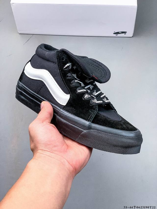 新款发售Vans Otw携手Hommegirls最新联名即将来袭Vans X Hommegirls Sk8-Mid 时尚百搭黑色中帮男女同款黑色板鞋 Vans