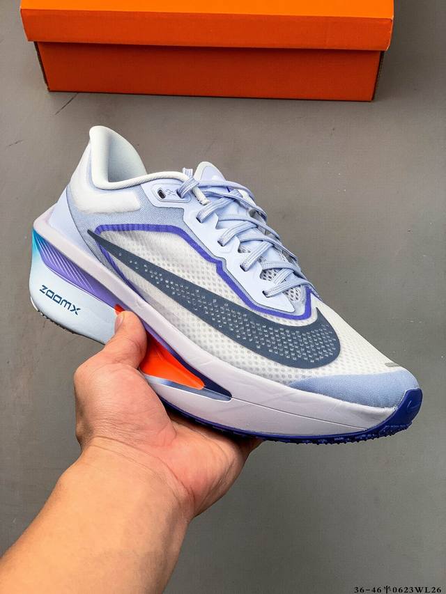 公司级！耐克Nike Zoom Fly 6 竞速飞行6代系列低帮轻质缓震透气休闲运动跑步鞋 Nike旗下主打竞速训练的Zoom Fly 6突然官宣，让不少跑步玩