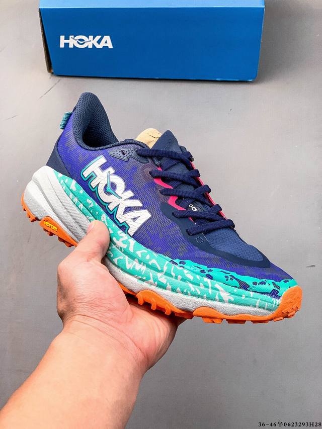 集图 Hoka One One Speedgoat 6 户外越野跑步鞋 飞速羚羊 6 系列 新一代工程网纱鞋面 在确保鞋面稳定性的同时减少了固定胶条的使用 鞋面