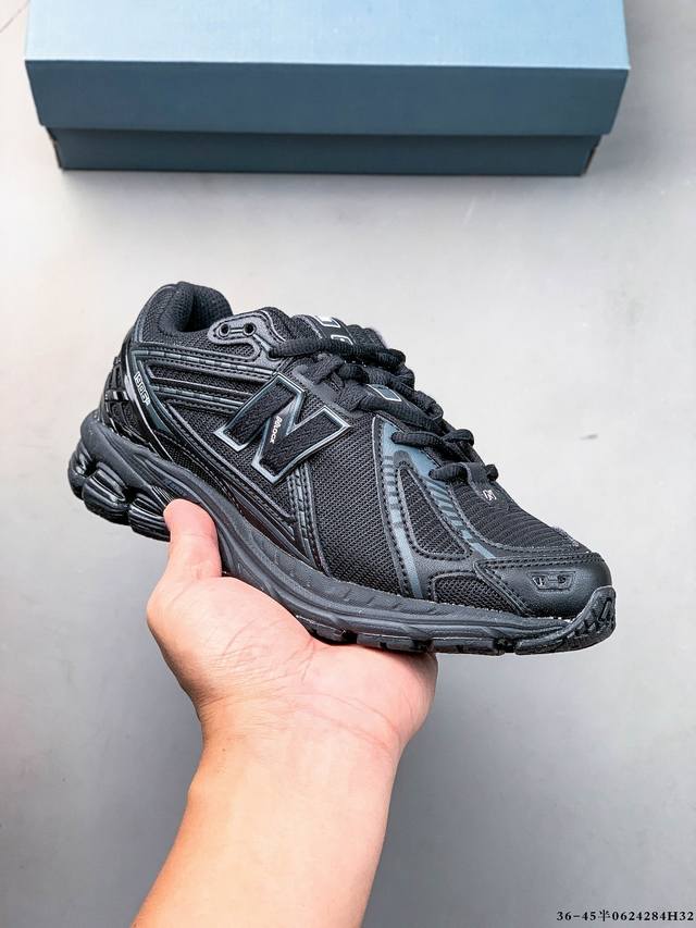 New Balance M1906Ri Nb宝藏老爹鞋款，复古元素叠加，质感超级棒，楦版型材料细节做工精细，货如实拍图 作为Nb最经典的档案鞋型之一，与 2一样
