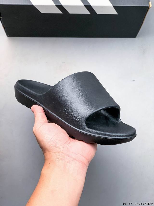 阿迪达斯Adidas Adilette Lumia 夏季新款百搭运动拖鞋 0624271D9