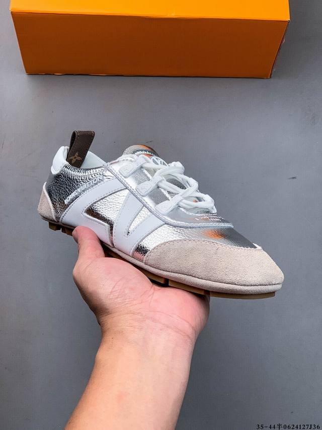 集图 Louis Vuitton Sneakerina 德训鞋 羊皮革 圆头系带 芭蕾风 薄底鞋 路易威登 低帮 生活休闲鞋 Lv Sneakerina 芭蕾风