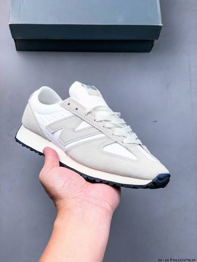 New Balance Nb 471系列新款复古时尚 透气生活休闲鞋 New Balance 471鞋款以经典的320鞋款为灵感，采用纤细鞋楦设计，打造出更加贴