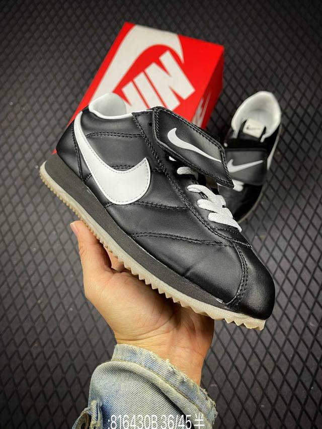 B W Nike Cortez Vntg 全新配色 经典阿甘休闲跑步鞋 纯粹而执着的精神，使得Cortez种在了一代人的心里，无论是否喜欢它复古的鞋型，一双Ni