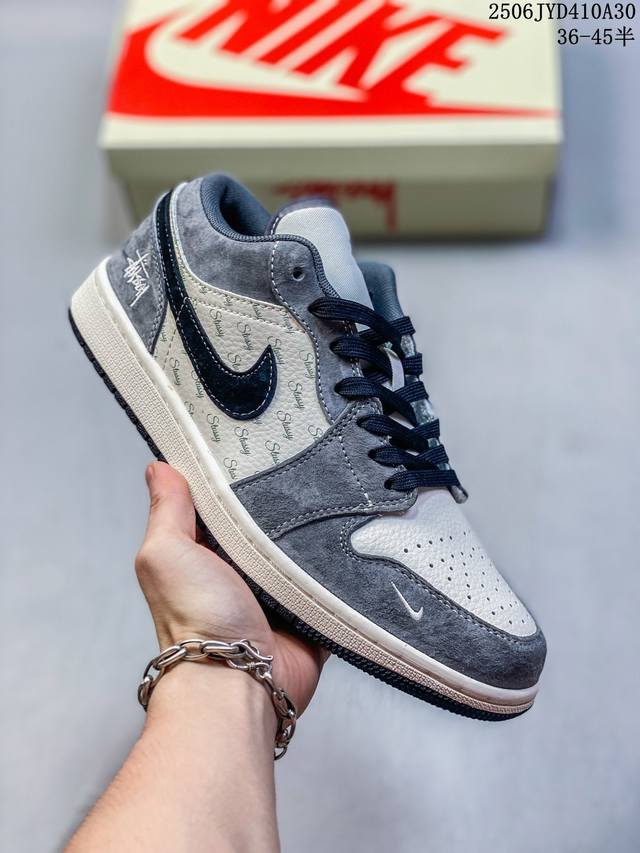 Nike Jordan Air Jordan 1“斯图西联名 黑白双拼红标” 高端定制 低帮 复古 减震 防滑 耐磨 篮球鞋 定制鞋盒 大厂纯原品质出货 超高清