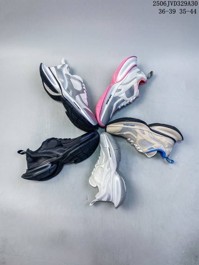 Balenciaga 巴黎世家 男女鞋,升级加厚鞋盒，全部采用湖南兴鼎原厂档案原楦数据开发，采用环保再生超纤革与网眼织物鞋面材质，全原装Eva环保去臭环型鞋垫，