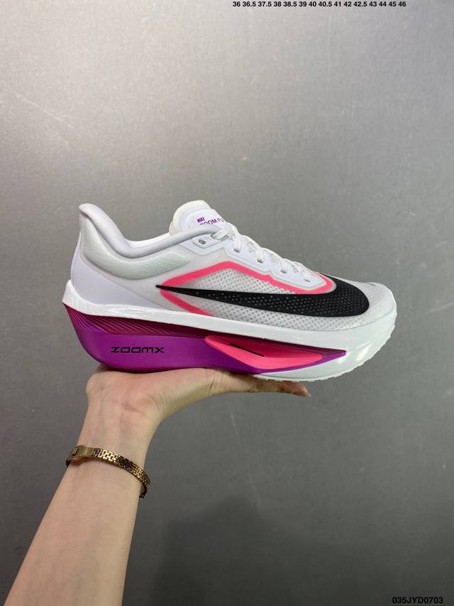 公司级Nk Zoomx Invincible Run Flyknit Fk6 Zoom Fly 6轻量飞织低帮休闲运动慢跑鞋 此鞋专为长跑运动员而生 是为5至1