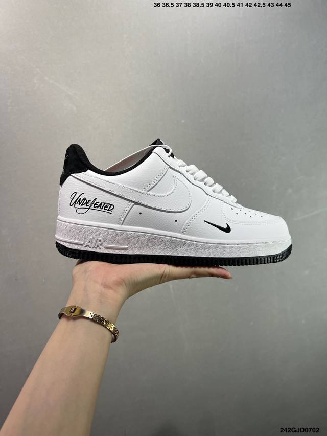 核心私 公司级Nike Air Force 1‘07 原楦头原纸板 打造纯正低帮空军版型 专注外贸渠道 全掌内置蜂窝气垫 原盒配件 原厂中底钢印、拉帮完美 货号