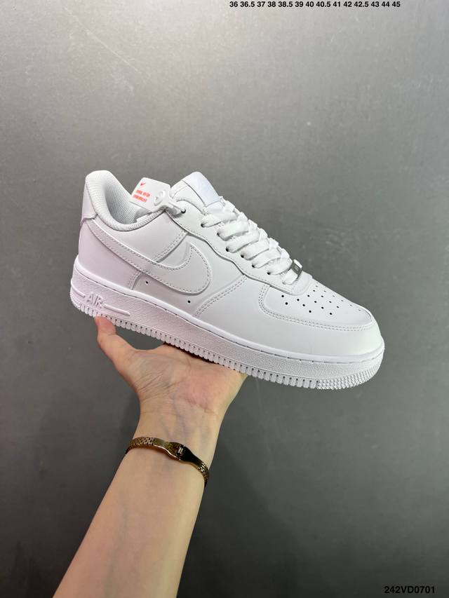 Nike Air Force 1 Low’07 空军一号低帮休闲板鞋 定制皮料 原楦原纸板 纯正空军版型 内置全掌气垫 货号：男 Cw2288-114 女 Dd