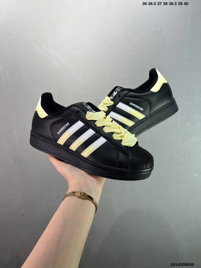阿迪达斯Adidas三叶草 Originals Superstar贝壳头系列低帮经典百搭休闲运动板鞋 货号:Jh9977 尺码:35.5 36 36.5 37
