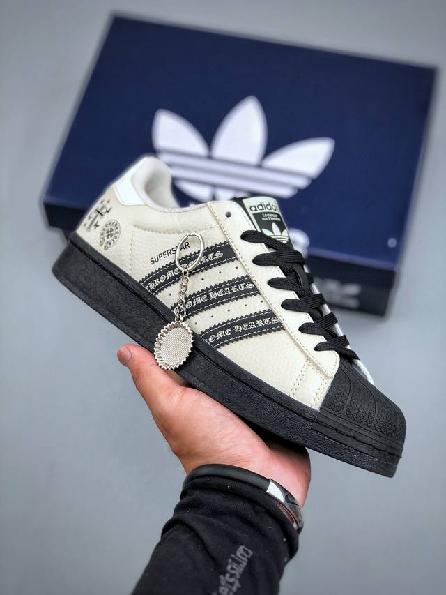 C版 Adidas Originals Superstar 联名款 贝壳头 官网同步 实拍首发渠道正品订单 诠释市场最高工艺水平区别市面普通真标版本，进出专柜无