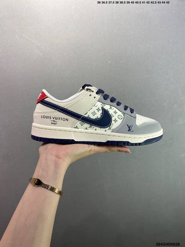 公司级Air Jordan 1 Low Og ”高端定制“ 大厂纯原工艺 原楦原纸板 原厂头层皮料 铸造最完美鞋型 一眼区别任何市售土肥圆版本 中底 背胶 皮料