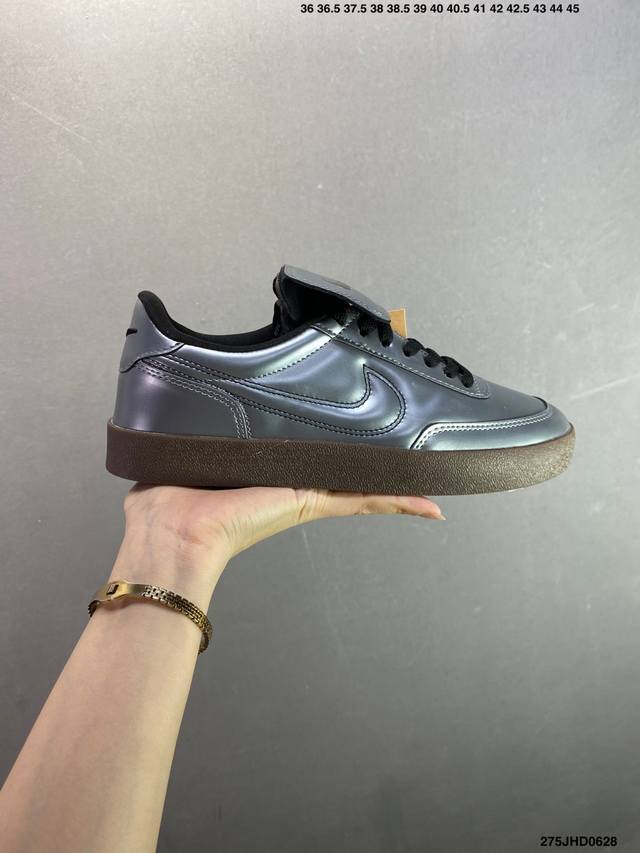 Nike Killshot 2 Prm 复古限定 原厂渠道 与正品无任何区别 载棕色生胶大底，流露出满满的复古气息。鞋款将于 2 月 25 日在美国指定 J.C