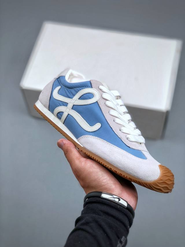 市售顶级 任意细节不惧对比 罗意威 Loewe 2025 Ballet Runner 2.0 早春新款爆款芭蕾舞鞋 不对称鞋头造型 外贸出口订单 广东原厂 作为