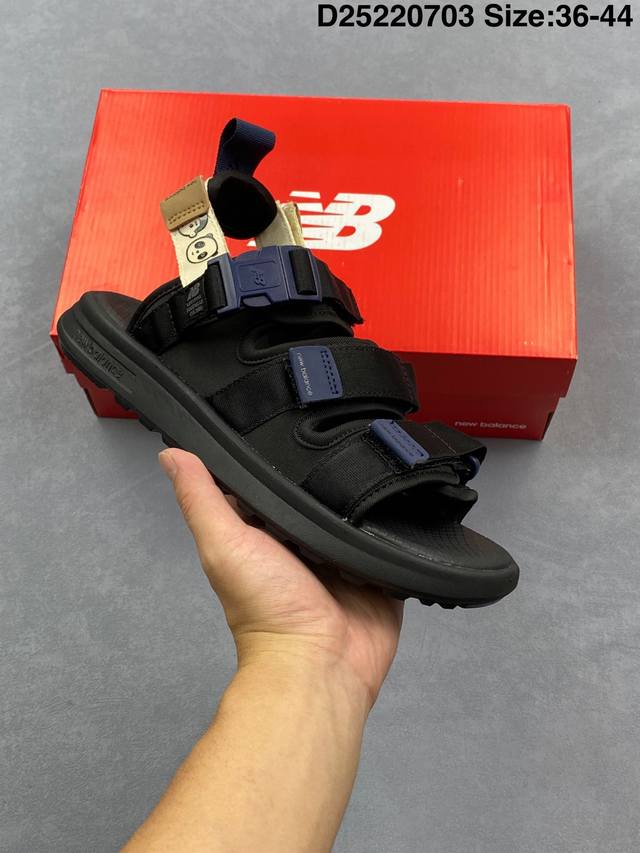New Balance 新百伦 20年春夏季两用沙滩凉鞋 Md组合大底 将机能美学融入到夏日凉鞋设计中 兼具舒适度与时尚感 货号：Sdl7503N 尺码：:36