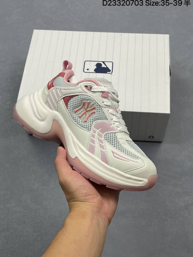 Mlb New York Yankees Curve Runner 舒适百搭 防滑耐磨 低帮 流浪鞋跑步鞋 货号:3Ashw0G65N G 尺码：35～39 编