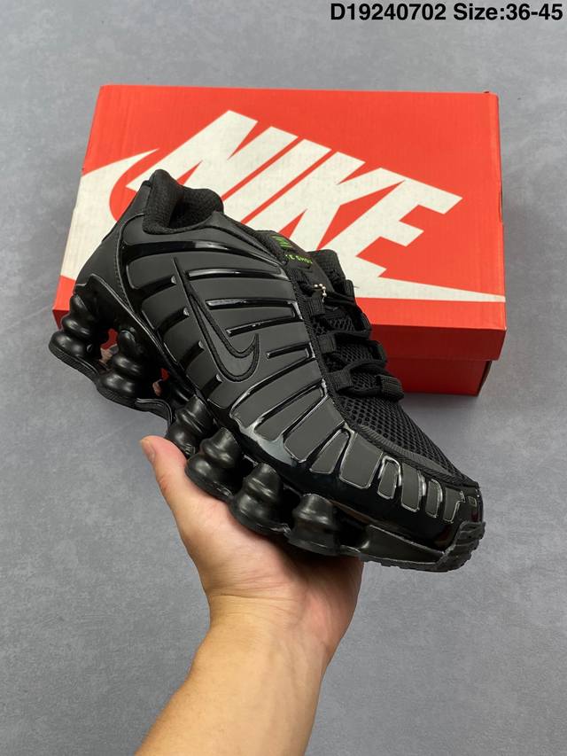 Nike Shox Tl 全掌气柱缓震休闲运动跑步鞋 令机械力学缓震性能跃升新层次。采用透气网眼鞋面和全掌型 Nike Shox 技术，革新演绎经典 2003
