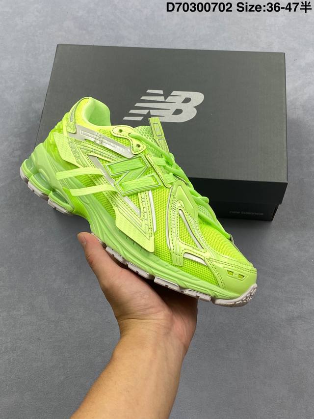New Balance M1906Af Nb宝藏老爹鞋款，复古元素叠加，质感超级棒，楦版型材料细节做工精细，货如实拍图 作为Nb最经典的档案鞋型之一，与 2一样