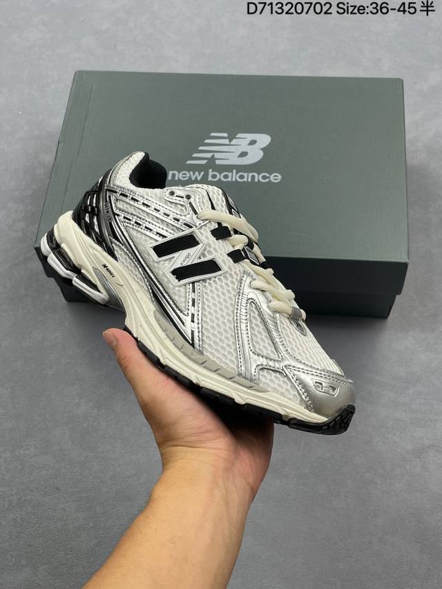 New Balance M1906Af Nb宝藏老爹鞋款，复古元素叠加，质感超级棒，楦版型材料细节做工精细，货如实拍图 作为Nb最经典的档案鞋型之一，与 2一样