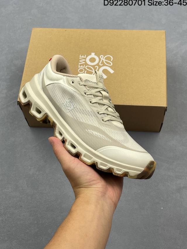 公司级On昂跑Cloudvista 2 Waterproof 跑鞋 厚底增高运动老爹鞋。On昂跑 Cloudvista 2跑鞋是瑞士运动品牌On昂跑的最新款越野