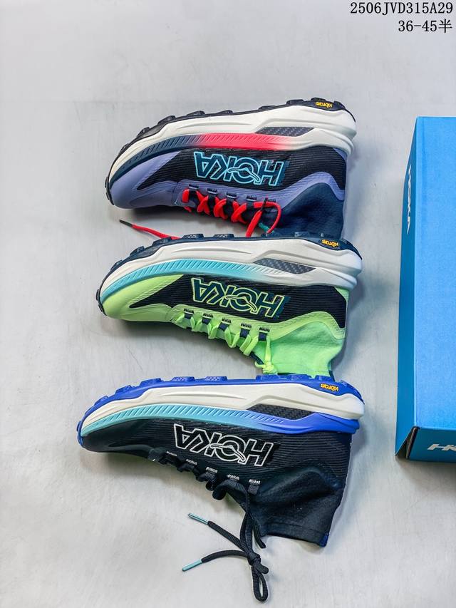 公司级Hoka Tecton X 3运动田径跑步鞋时尚百搭运动鞋 Tecton X系列一直以来都是为长距离越野比赛竞速打造，从一代奠定的平行碳板结构很好地兼顾了