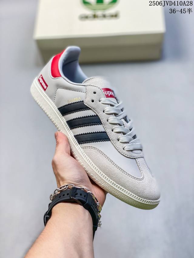 Adidas 德训鞋 “Lv联名-黑灰牛仔”高端定制 大厂品质出货 超高清洁度 细节完美 舒适百搭 低帮休闲板鞋 男女同款 尺码：见图 编码：06Jvd410A