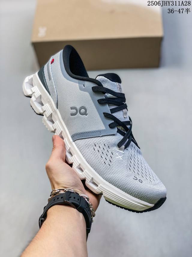 On昂跑 Cloud X 4 新一代综合训练鞋 新配色出货36-47半 编码：06Jhy311A28