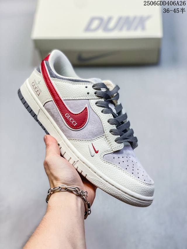 款限量发售！公司级 Nike Sb Dunk Low“古驰X石头岛三方联名 猪八红勾” 周年高端定制 低帮休闲板鞋 定制鞋盒 大厂纯原品质出货 超高清洁度 皮料