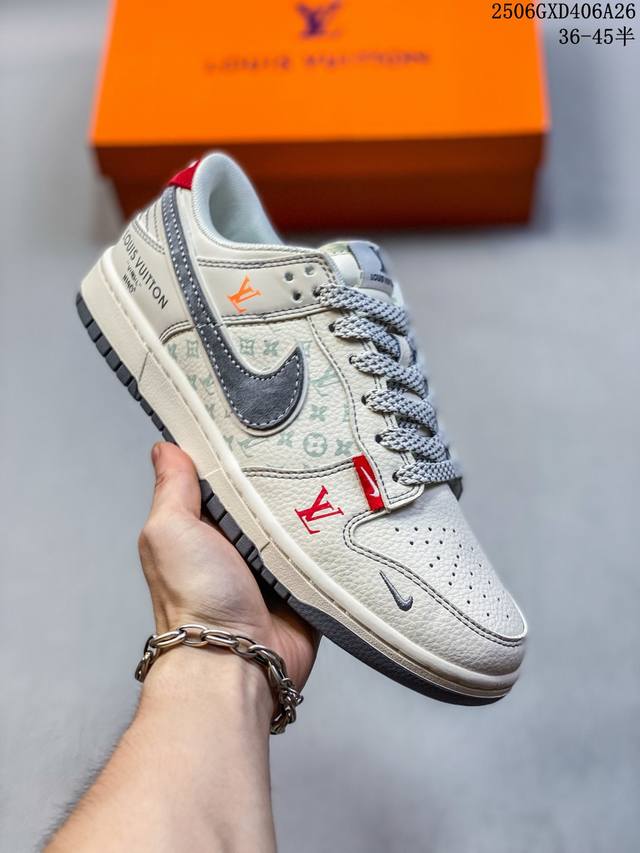 海外爆款限量发售！公司级 Nike Sb Dunk Low“Lv-灰勾底红尾” 周年高端定制 低帮休闲板鞋 定制鞋盒 大厂纯原品质出货 超高清洁度 皮料切割干净